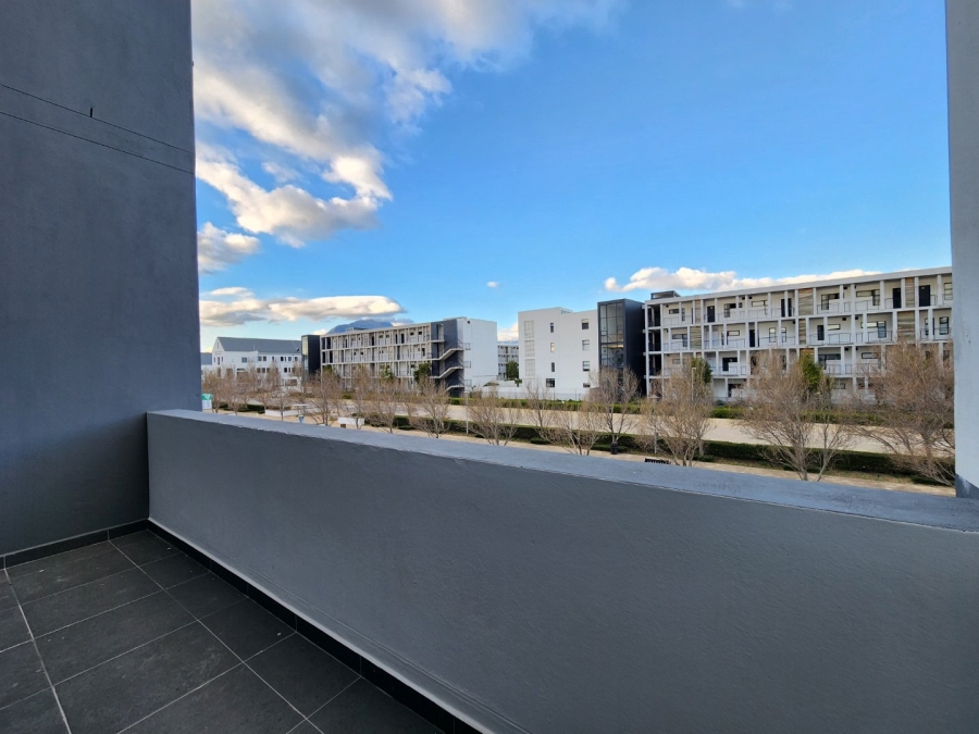 To Let commercial Property for Rent in Paardevlei Western Cape